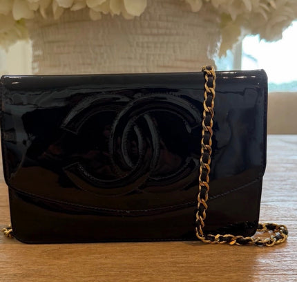 Chanel Wallet on Chain – Black patent Leather