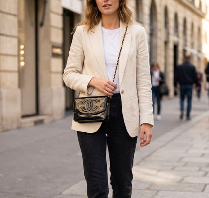 Chanel Wallet on Chain – Black patent Leather