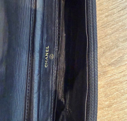 Chanel Wallet on Chain – Black patent Leather