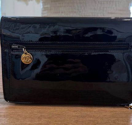 Chanel Wallet on Chain – Black patent Leather