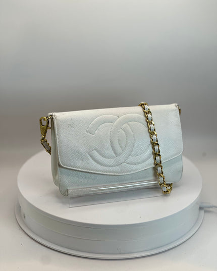 Authentic vintage Chanel white caviar leather flap wallet WOC