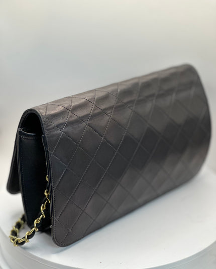 Sold!! Chanel black quilted leather flap crossbody bag