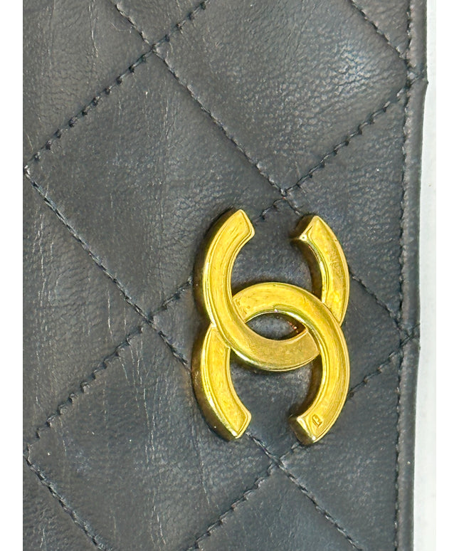Sold!! Chanel black quilted leather flap crossbody bag