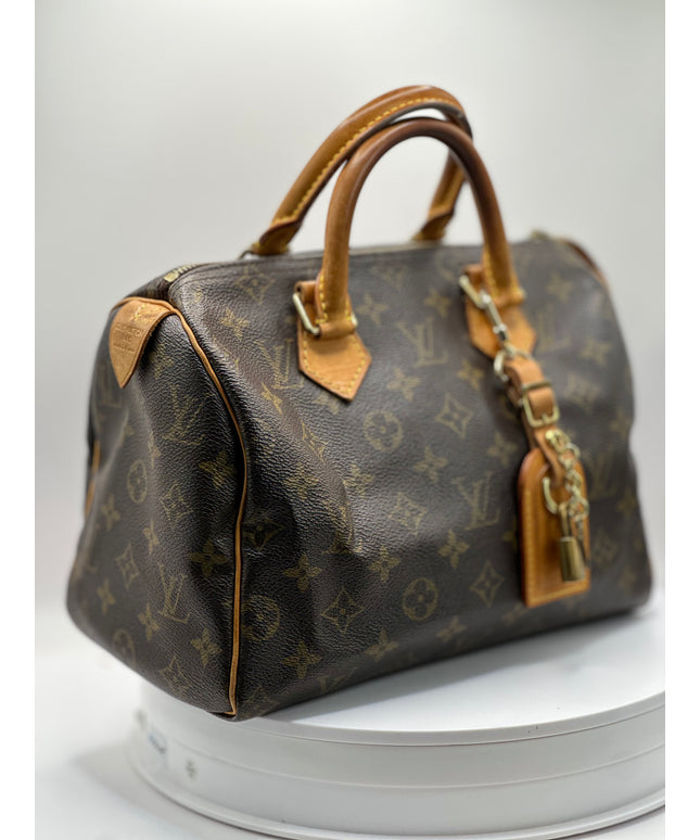 Sold!! LOUIS VUITTON Monogram Speedy 25 handbag