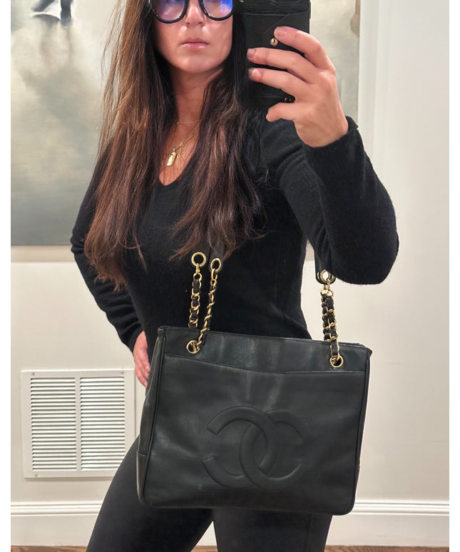 SOLD!! CHANEL Black calfskin leather Tote chain Bag