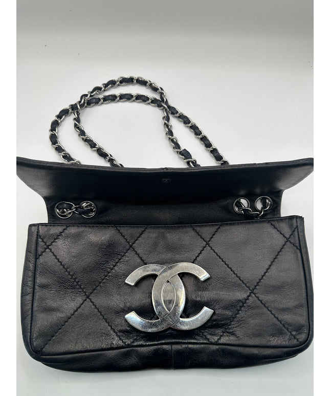 SOLD!! Chanel black calfskin quilted bag with large silver CC closure