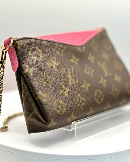 Louis Vuitton Mongram Pallas