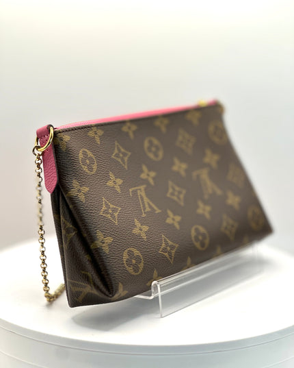 Louis Vuitton Mongram Pallas