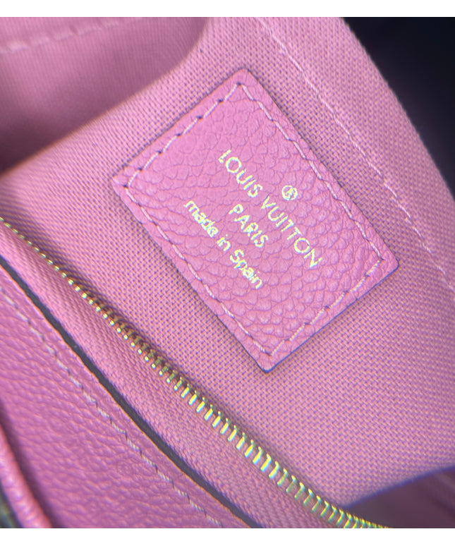 Sold!! Louis Vuitton Mongram Pallas