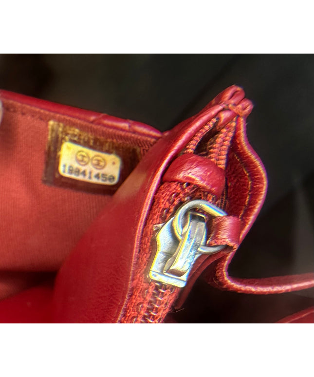 SOLD!! Chanel red calfskin flap crossbody bag