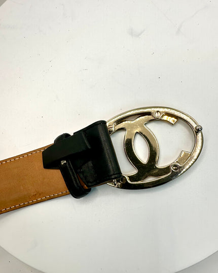 Chanel black leather belt