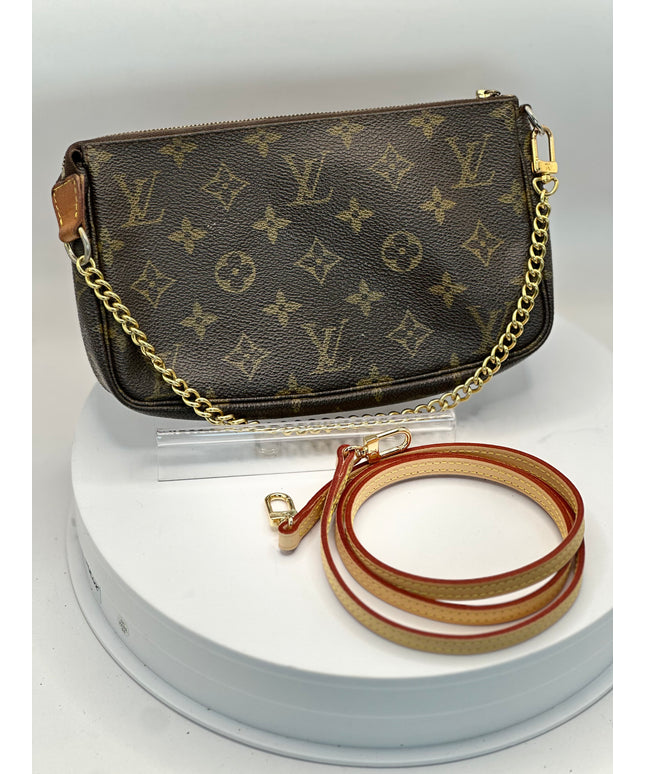 Louis Vuitton monogram Pochette Accessoires