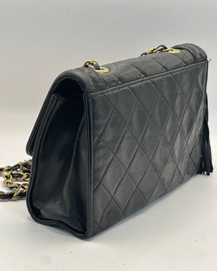 Chanel black calfskin quilted turnlock flap bag&nbsp;