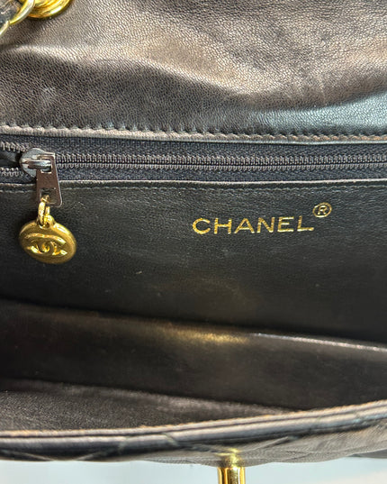 Chanel black calfskin quilted turnlock flap bag&nbsp;