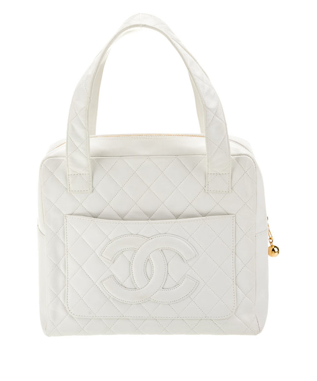 vintage Chanel white quilted calfskin handbag