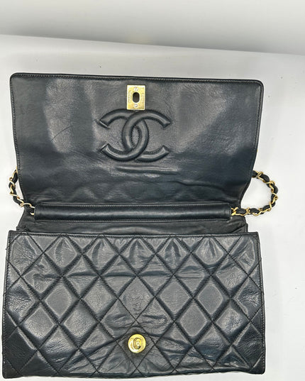 Chanel black quilted calfskin flap turnlock bag