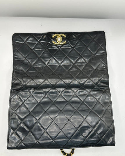 Chanel black quilted calfskin flap turnlock bag