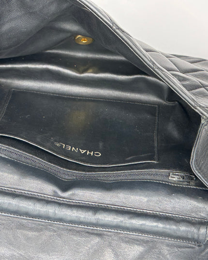 Chanel black quilted calfskin flap turnlock bag