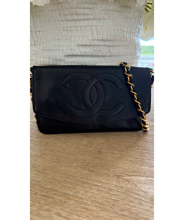 Black caviar wallet on chain