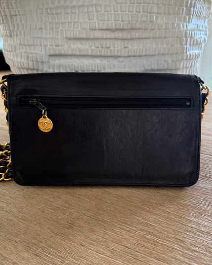 Black caviar wallet on chain