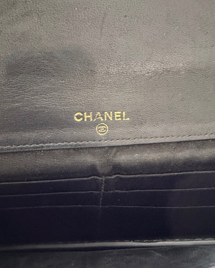 Black caviar wallet on chain