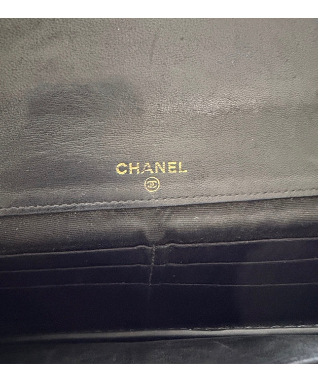 Black caviar wallet on chain