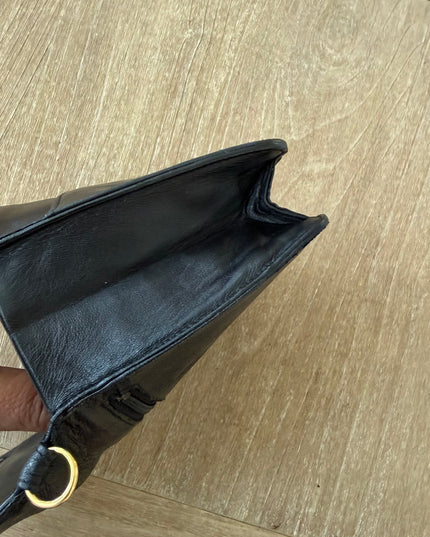 Black caviar wallet on chain