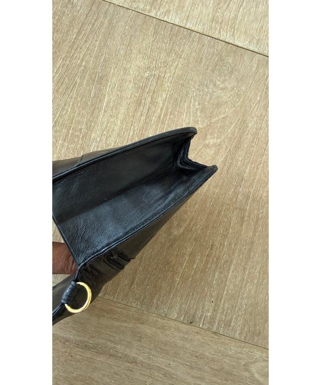 Black caviar wallet on chain