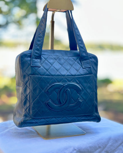 CHANEL Black Cologne quilted handbag