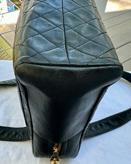 CHANEL Black Cologne quilted handbag