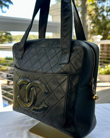CHANEL Black Cologne quilted handbag