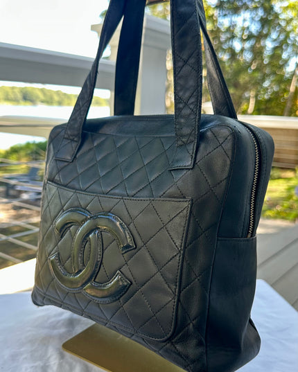 CHANEL Black Cologne quilted handbag
