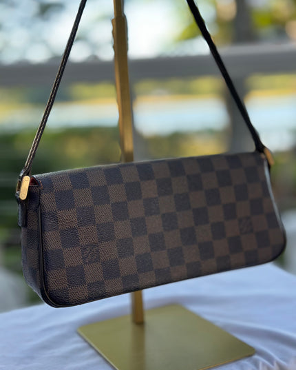 LOUIS VUITTON Damier Recoleta Shoulder bag &nbsp;