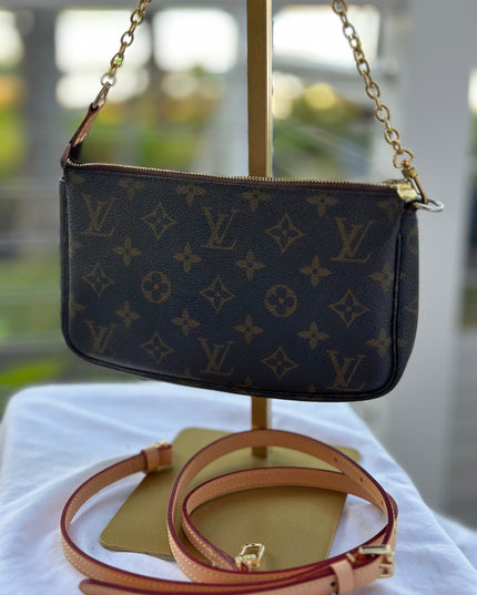 Louis Vuitton Pochette Accessoires Pouch chain monogram Shoulder Bag