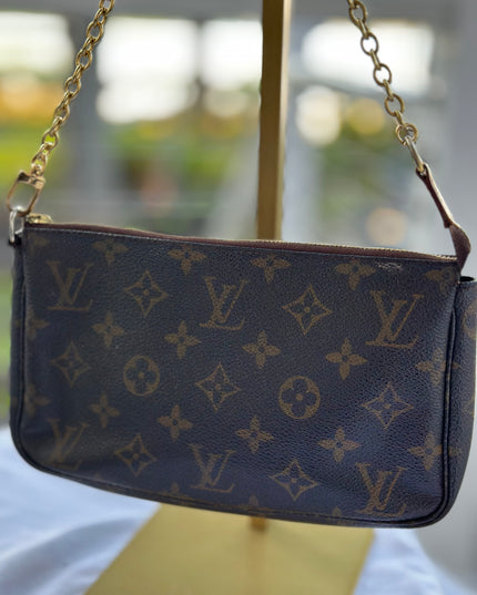 Louis Vuitton Pochette Accessoires Pouch chain monogram Shoulder Bag