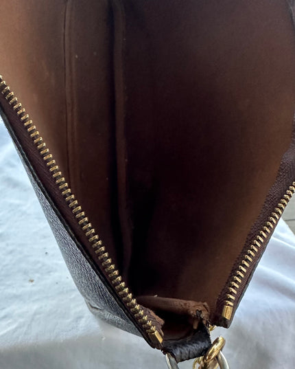 Louis Vuitton Pochette Accessoires Pouch chain monogram Shoulder Bag