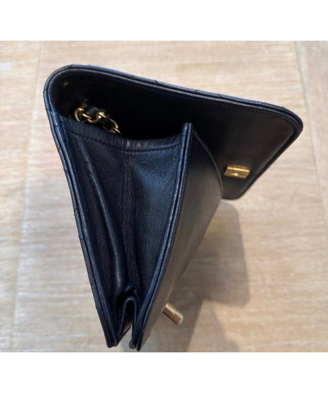 Classic flap turn lock crossbody bag