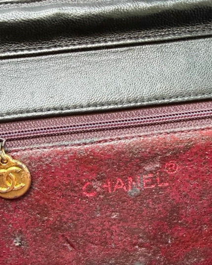 Classic flap turn lock crossbody bag