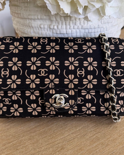 Black canvas flap bah