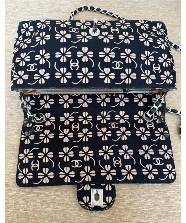 Black canvas flap bah
