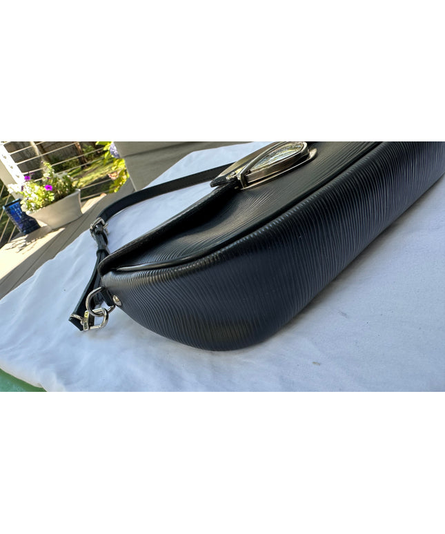 LOUIS VUITTON Epi Pochette Montaigne Shoulder Bag (Copy)