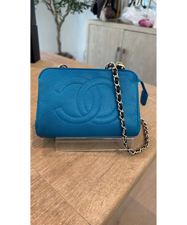 Chanel blue caviar leather pouch with crossbody chain strap bag (Copy)
