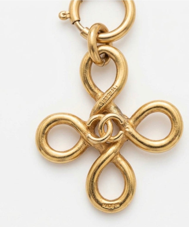 Chanel Clover Knot chain necklace
