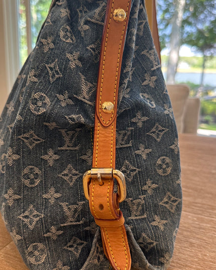 Louis Vuitton monogram denim cabby neocavi bag