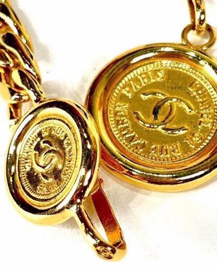 2 Medallion chain belt