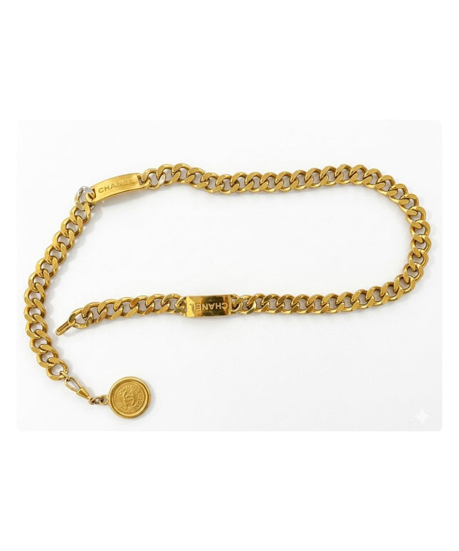 Name plate chain belt