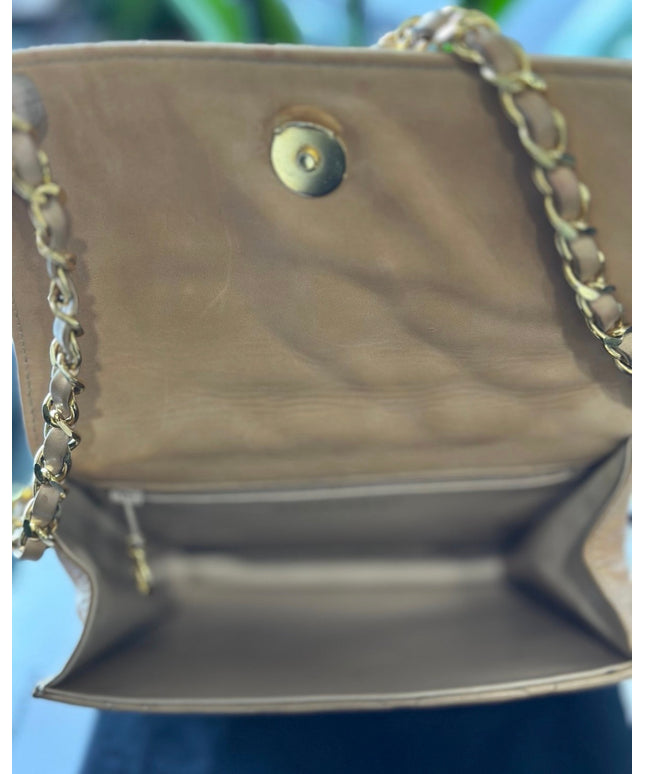 Chanel Matelasse chain crossbody Tan flap  bag chain crossbody bag