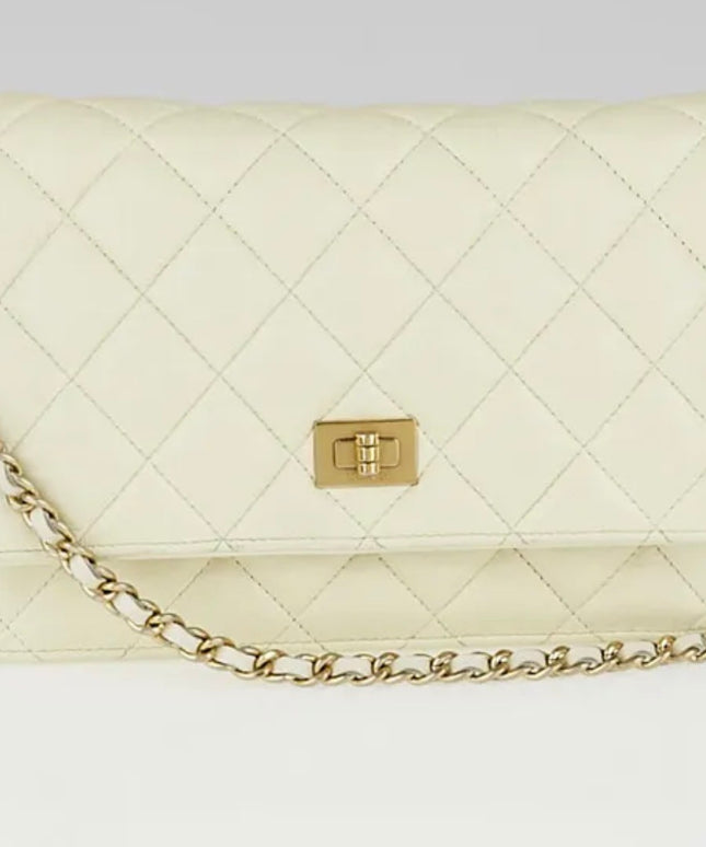Chanel 2.55 Reissue Wallet on Chain – Cream Quilted Lambskin