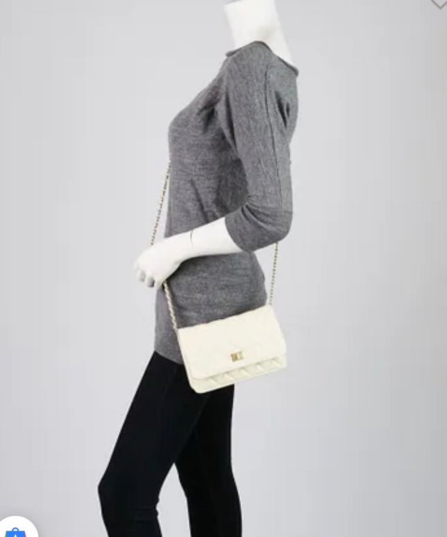 Chanel 2.55 Reissue Wallet on Chain – Cream Quilted Lambskin