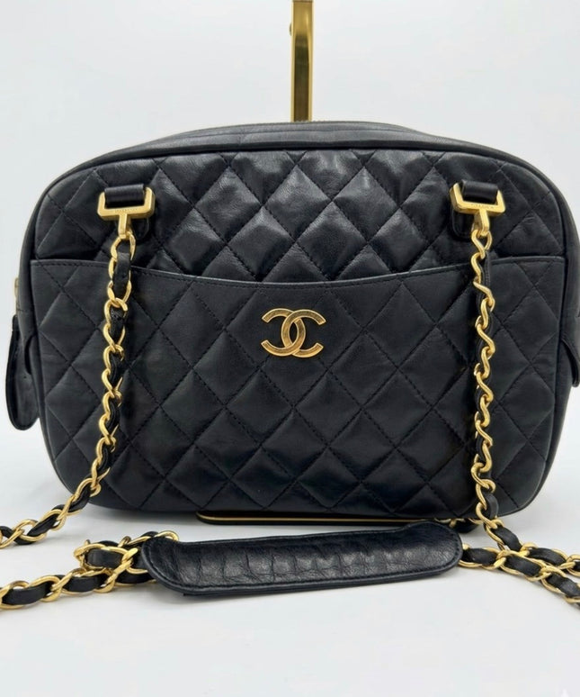 Chanel Zippered Chain Crossbody Bag – Black Leather